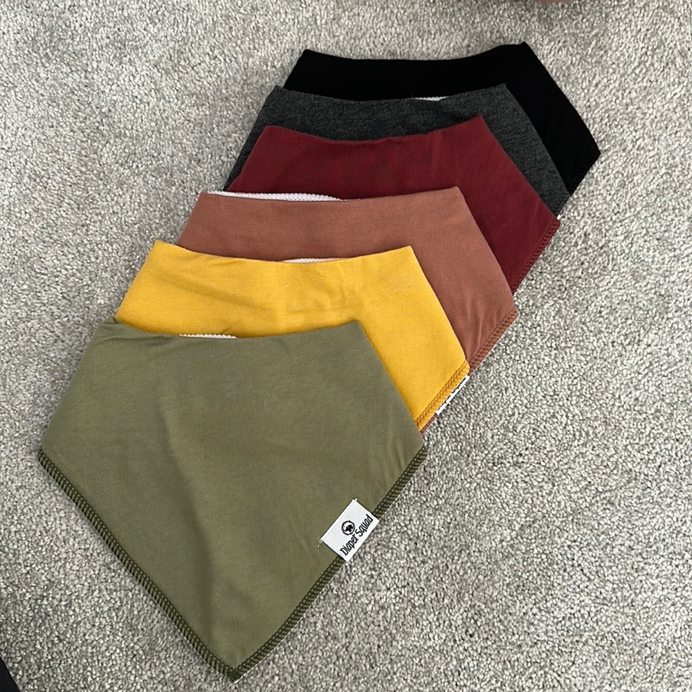 Diaper squad organic cotton bibs